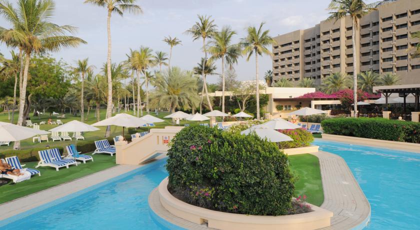 أكثر من 867 ألف نزيل في فنادق السلطنة حتى نهاية يوليو الماضي