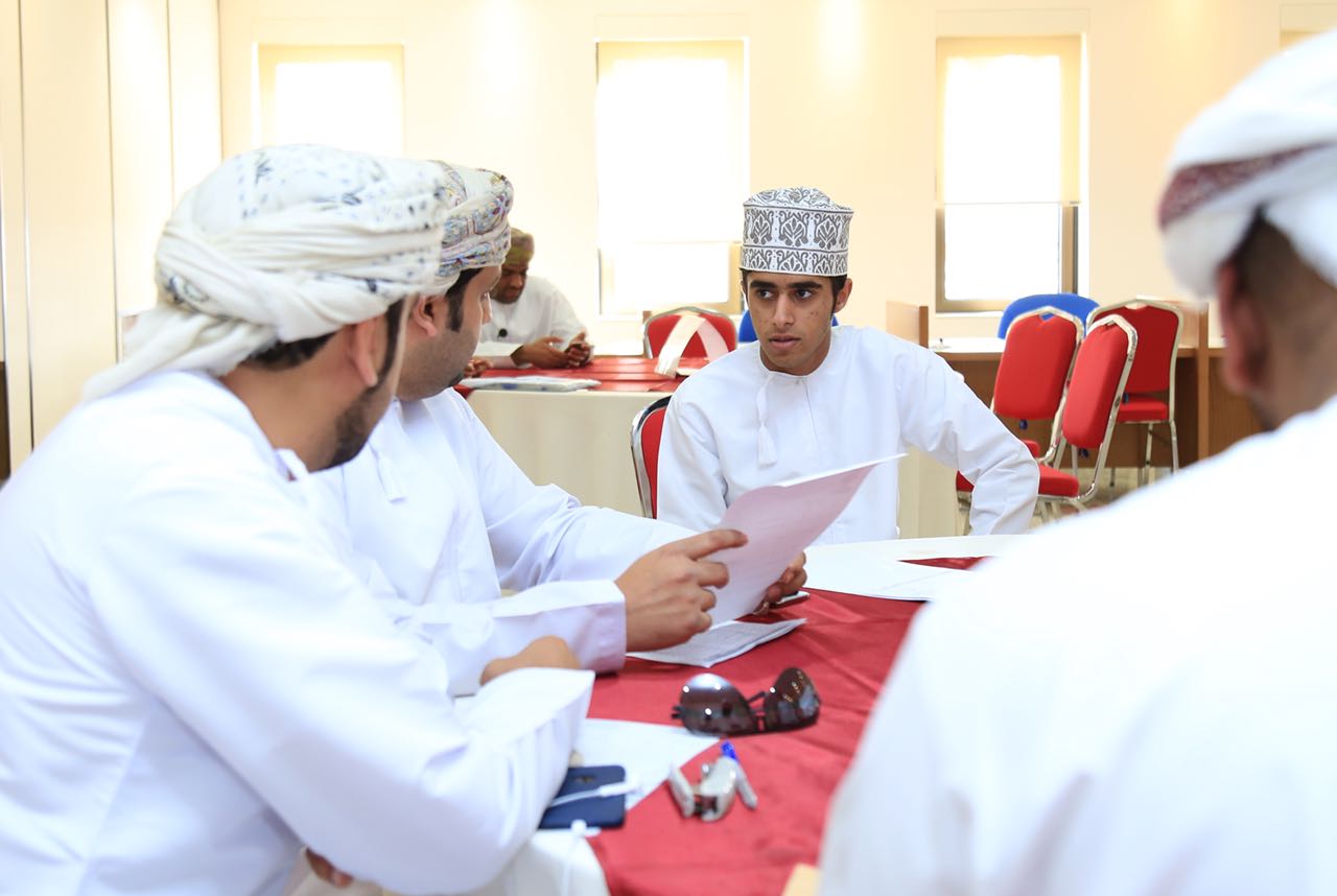 “القوى العاملة “تواصل إجراء مقابلات التشغيل للباحثين عن عمل