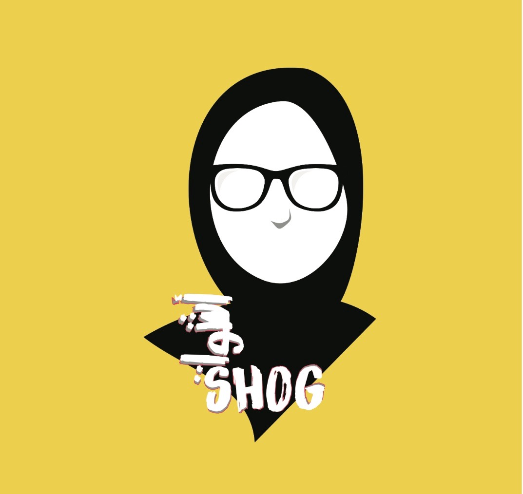 فتاة عُمانية تستخدم اليوتيوب لنشر الثقافة والإيجابية