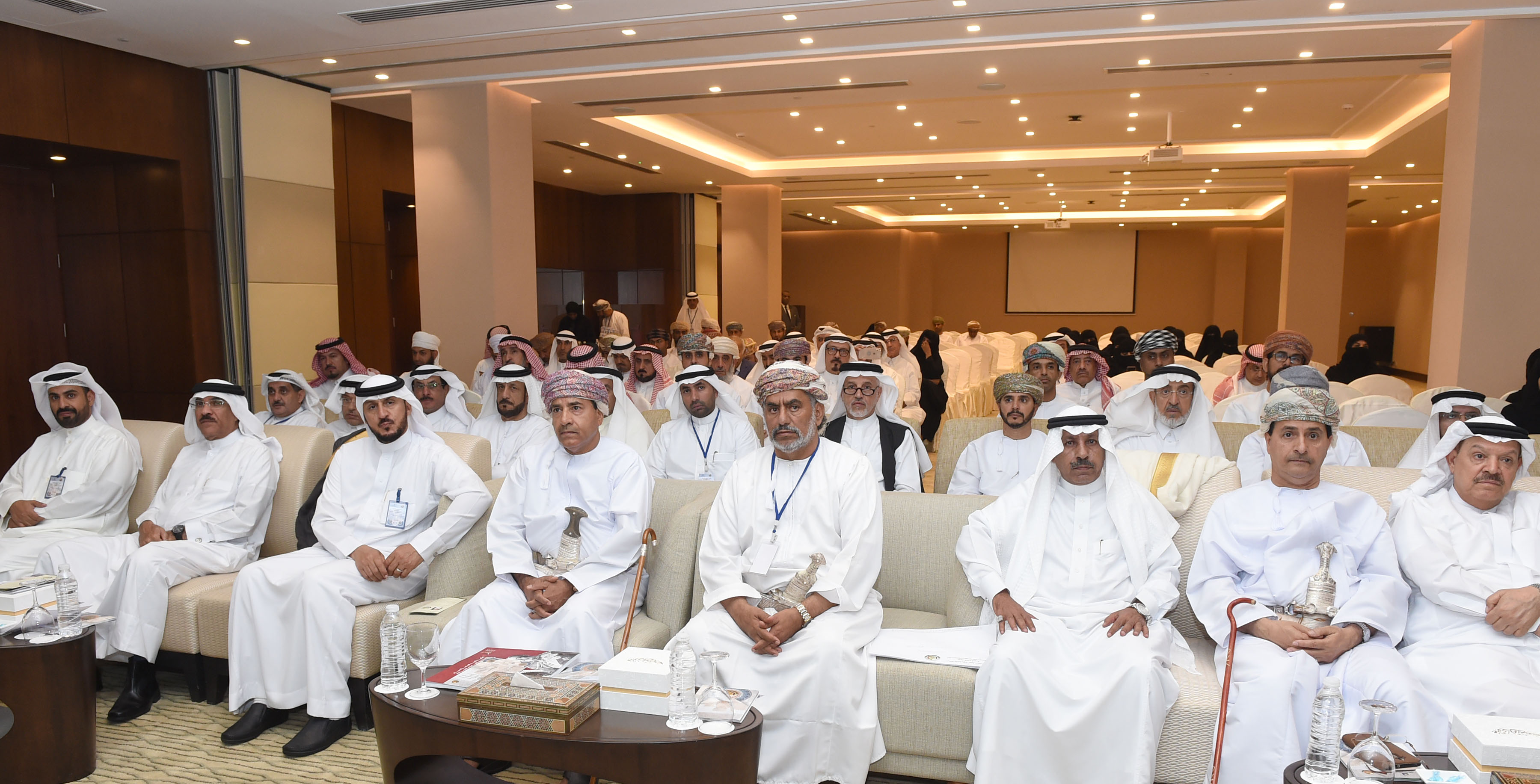 بدء أعمال الملتقى العشرين لجمعية التاريخ والآثار بدول مجلس التعاون بمسقط
