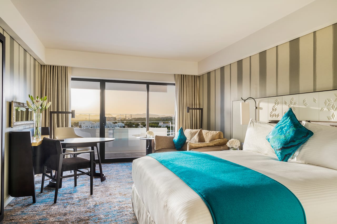 ” عمران” تنجز المرحلة الأولى من مشروع تجديد فندق “انتركونتيننتال مسقط”