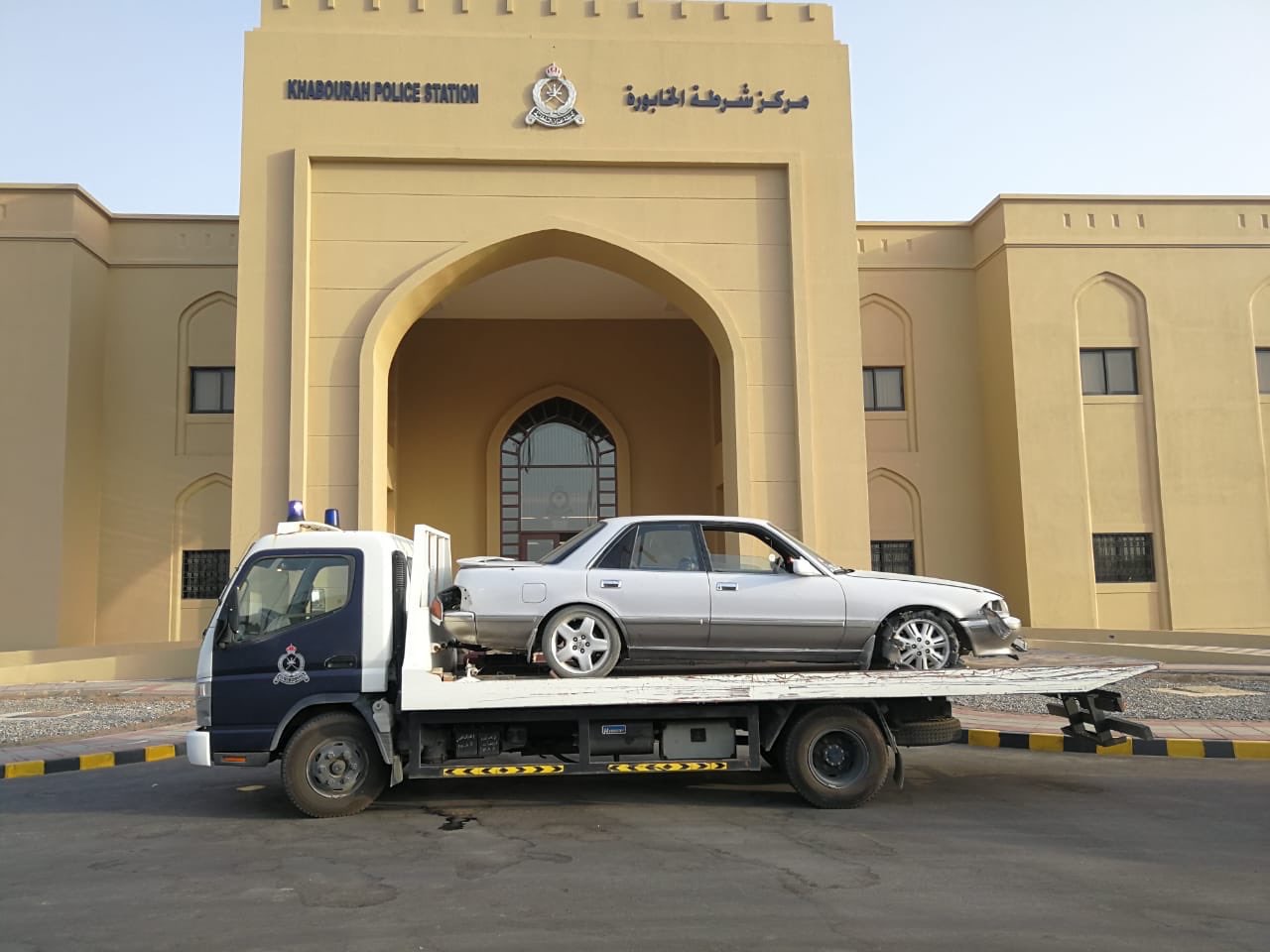 ضبط سائقين بسبب الاستعراض والتفحيط