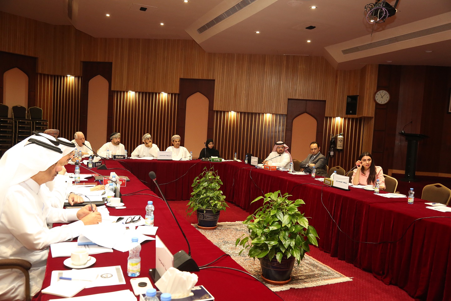 السلطنة تستضيف الاجتماع الثاني لفريق العمل الفني المختص بمفاوضات مصائد الأسماك