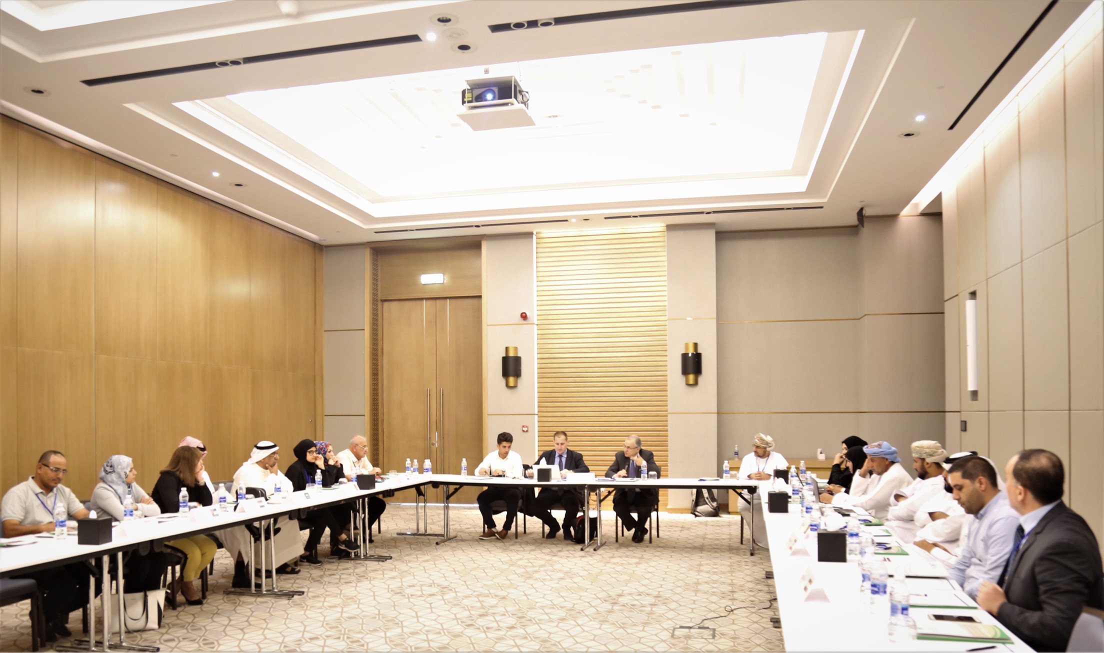 إفتتاح فعاليات حلقة العمل الإقليمية حول نقل الحيوانات عبر البحر والبر