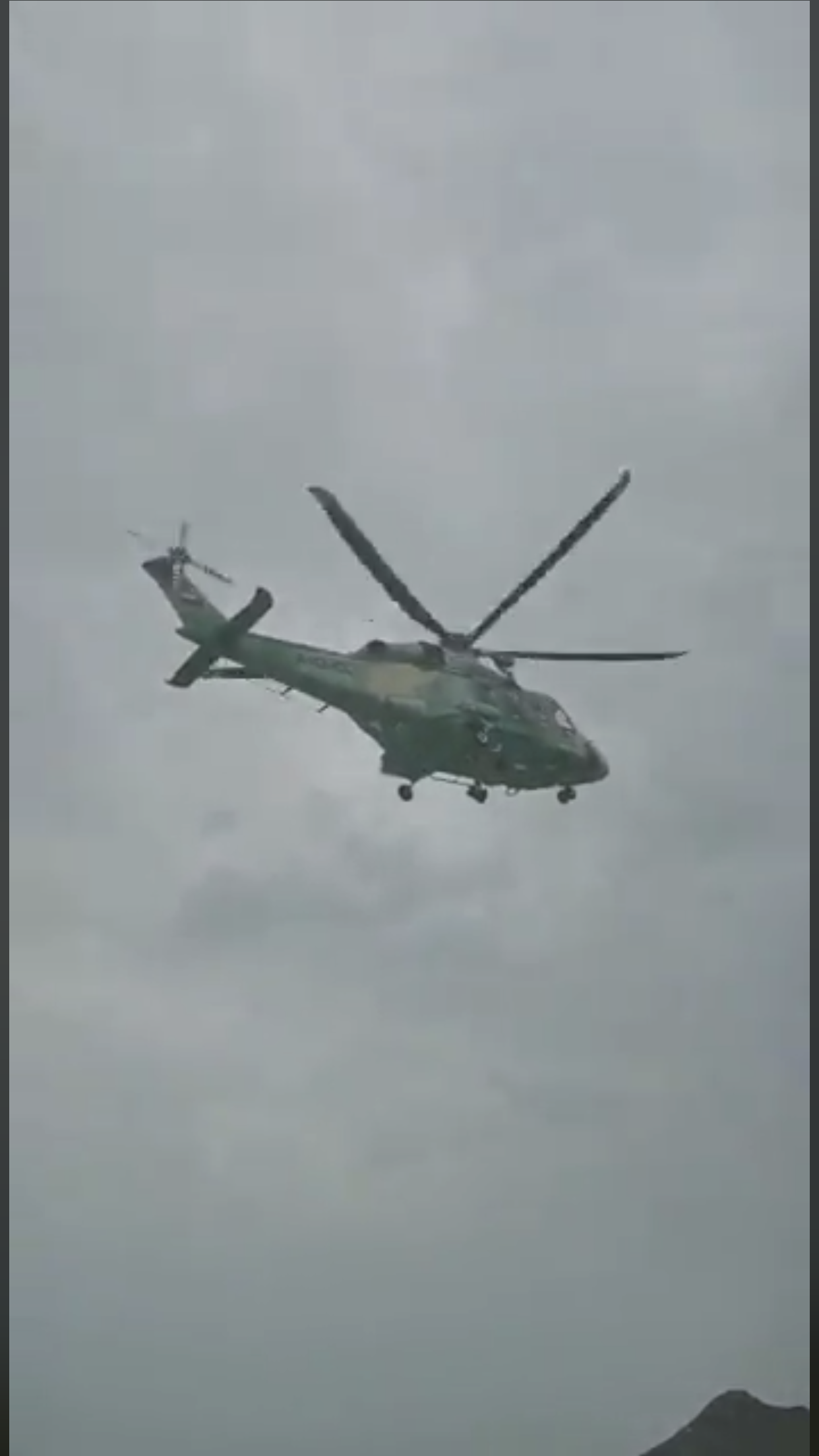 انقاذ مواطن إثر سقوطه من جبل