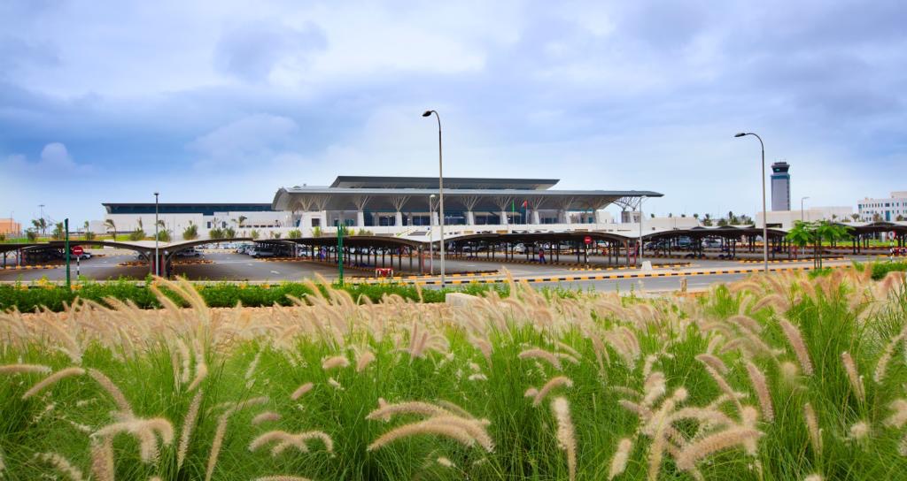 مطار صلالة مستعد لاستقبال الزوار في الموسم السياحي
