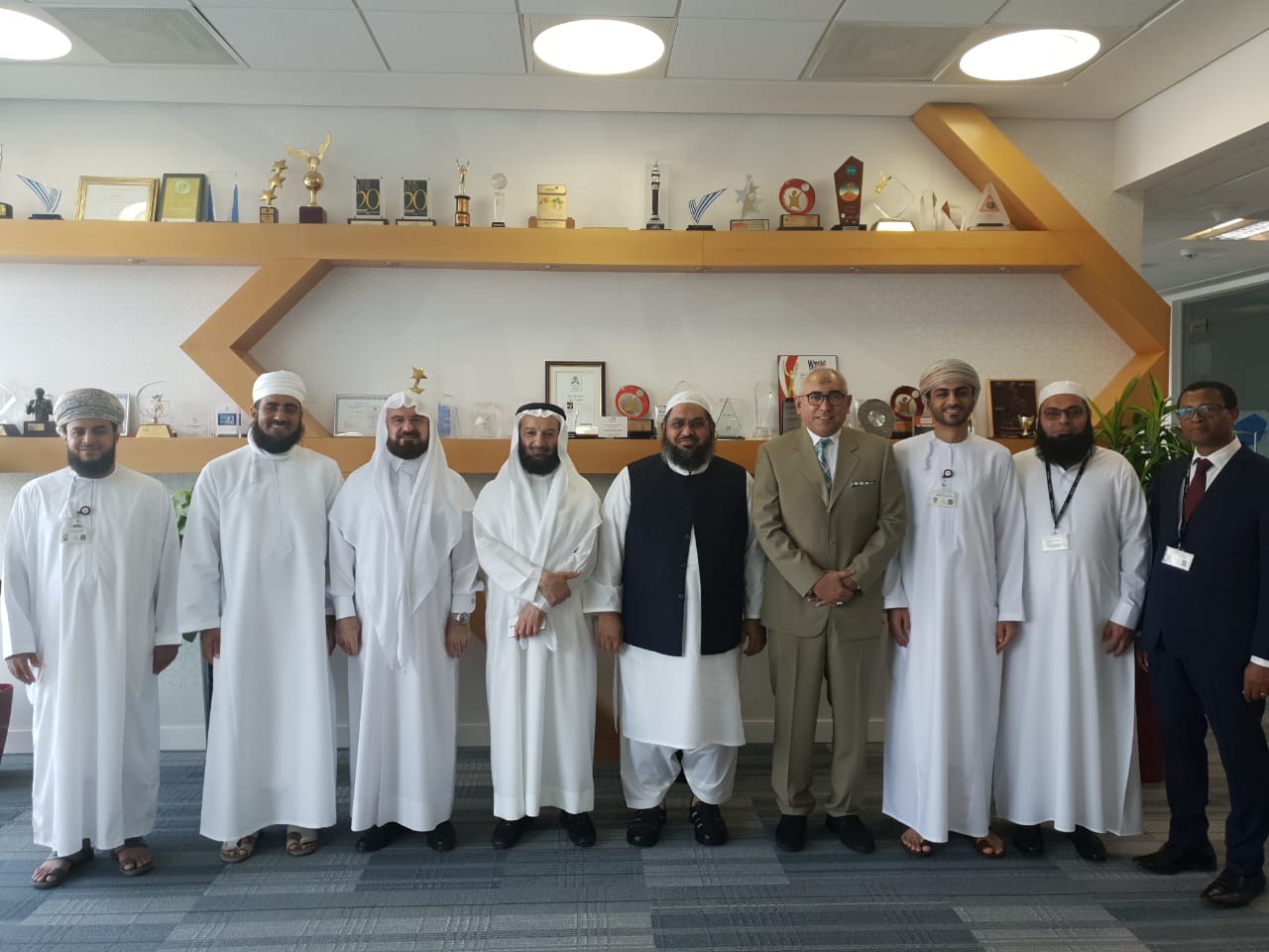 هيئة الرقابة بميثاق تستعرض الاداء وتوافق على تقديم منتجات جديدة للافراد