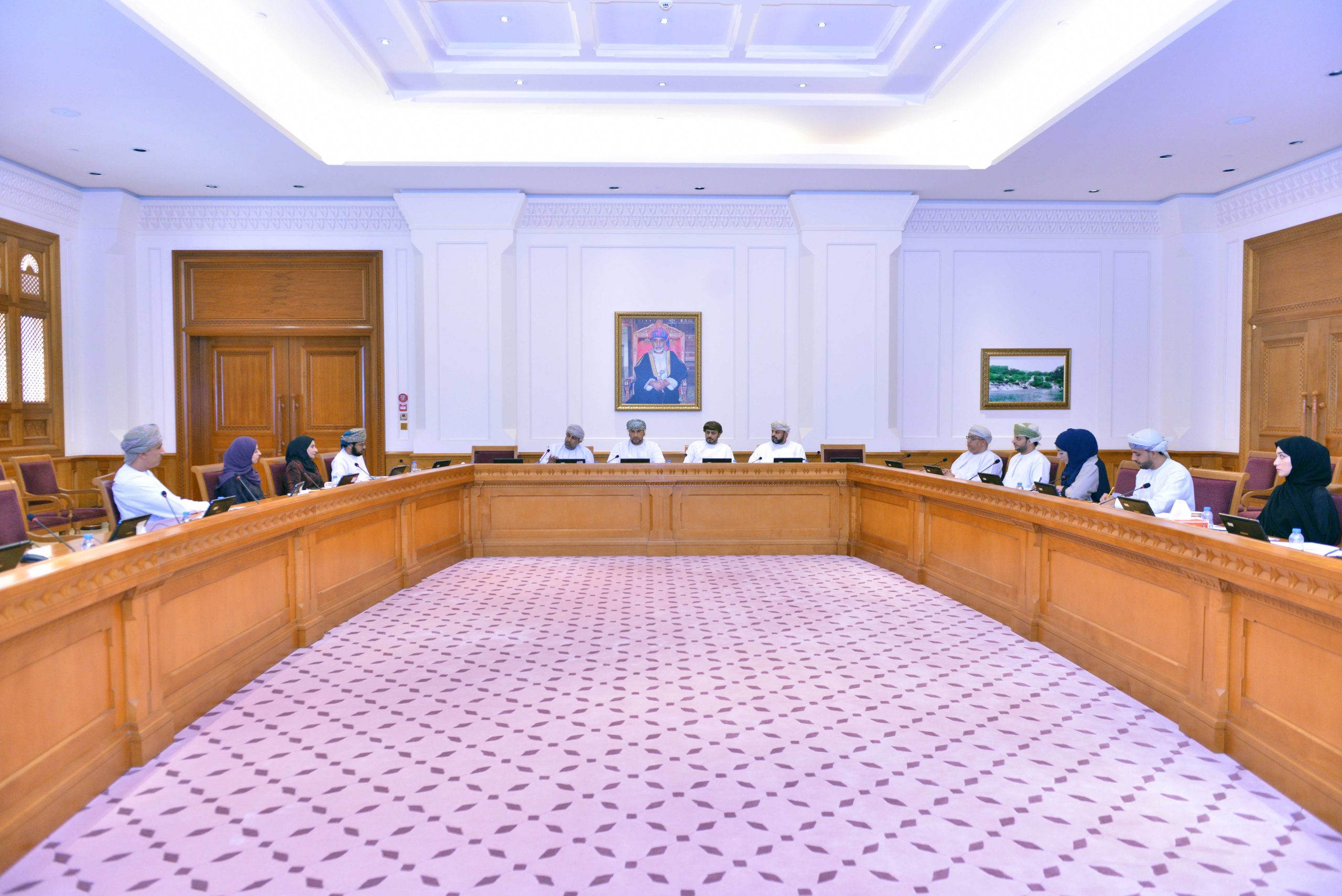 إعلامية “الشورى” تناقش واقع إعلام الطفل في السلطنة