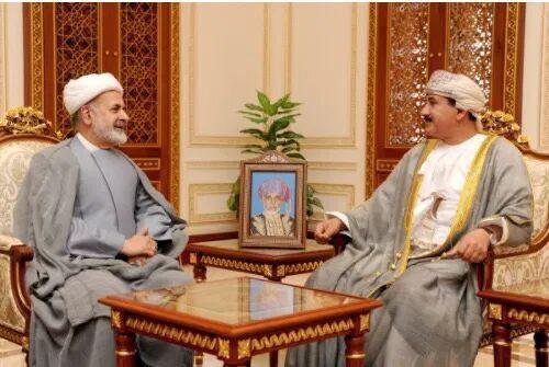 وزير المكتب السلطاني يستقبل السفير الإيراني