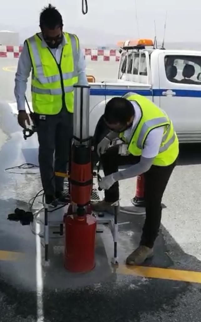 مطارات عمان تنجح في تطوير جهاز ذي مواصفات خاصة