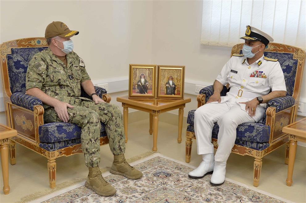 الرحبي يستقبل قائد القوات البحرية الأمريكية
