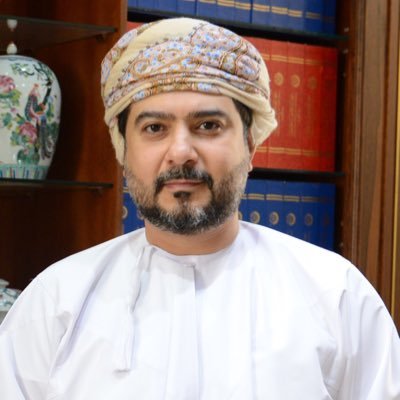 وزير التجارة يصدر قرارا وزاريًا