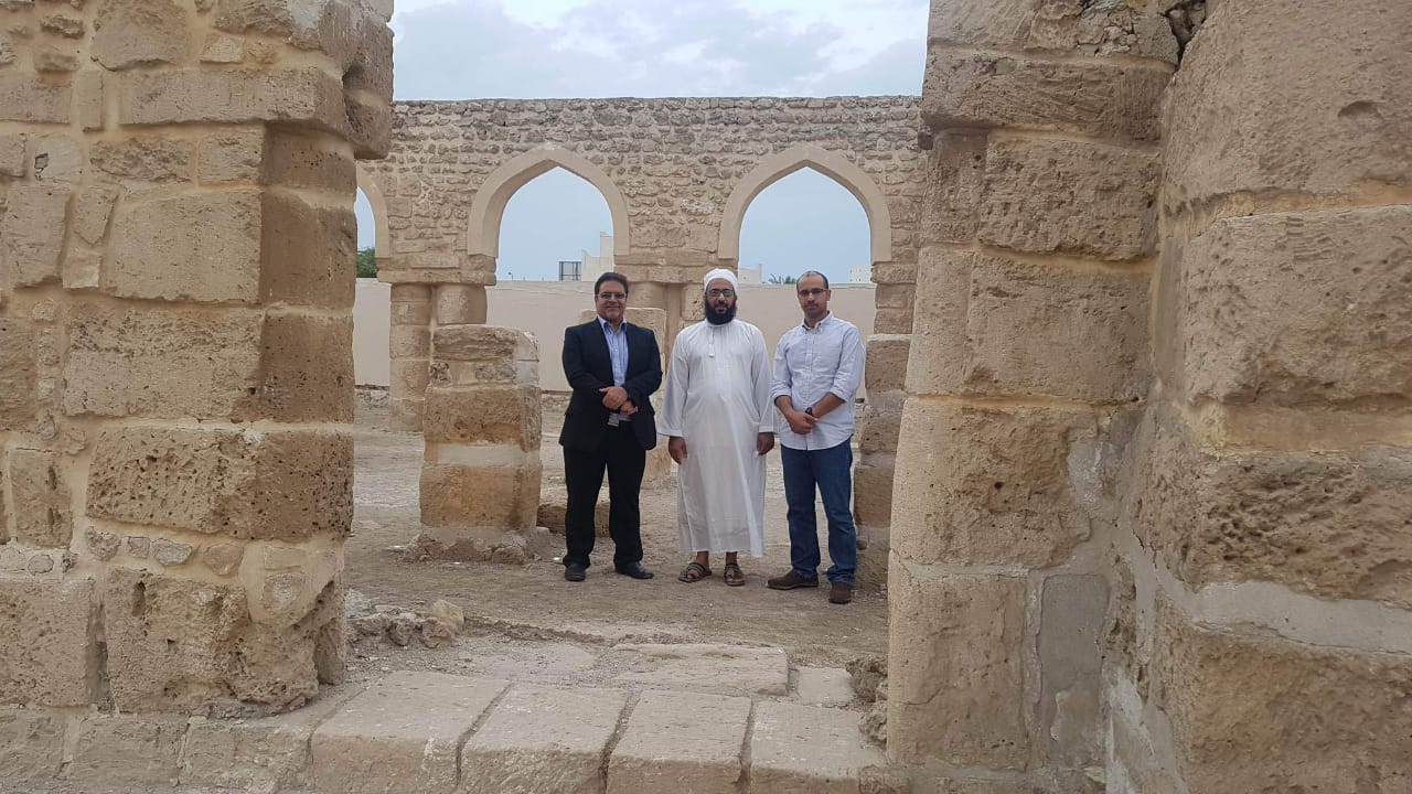 بدر بن سالم العبري يكتب: الرّحلة البحرينيّة (3).. زيارة أحد أقدم المساجد في العالم الإسلامي