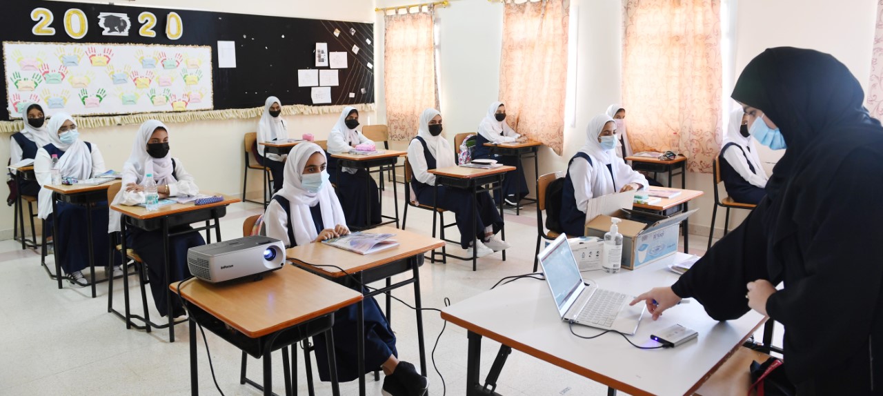 العام الدراسي يبدأ غدا.. “الشيبانية”: نشهد انطلاقة متجددة نحو الإجادة والتطوير