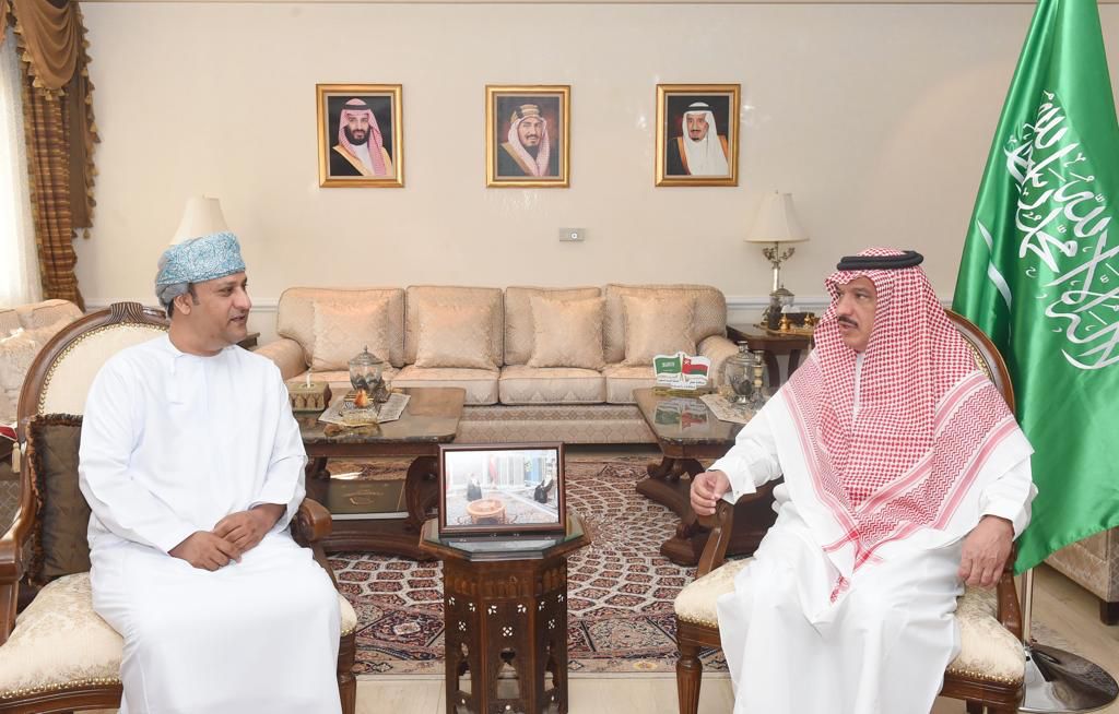 السفير السعودي: زيارة الأمير محمد بن سلمان لسلطنة عمان تؤكد على عمق العلاقات التاريخية بين البلدين