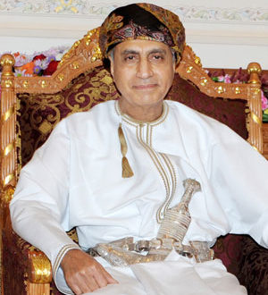 السيد فهد بن محمود يترأس وفد سلطنة عمان في القمة الـ42 لقادة دول مجلس التعاون بالسعودية