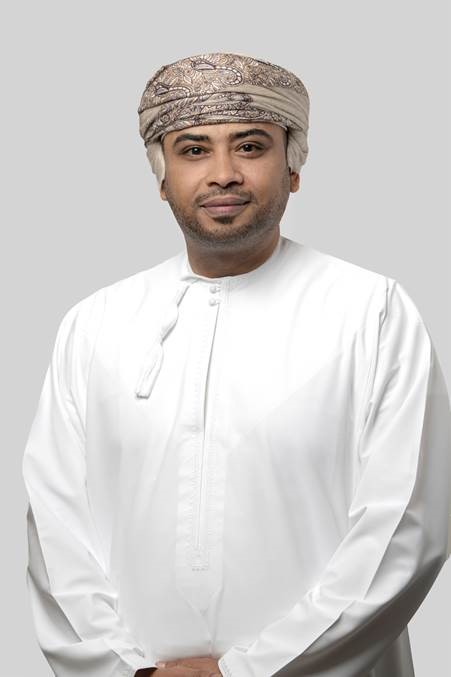 تعيين مازن بن راشد اللمكي رئيسا تنفيذيا لـ”تنمية طاقة عمان”
