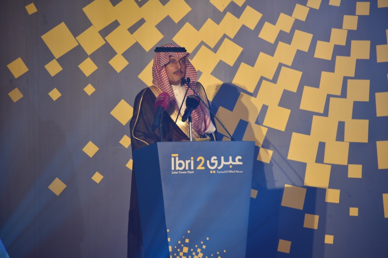 بالصور.. الاحتفال بافتتاح مشروع عبري للطاقة الشمسية بتكلفة 155 مليون ريال