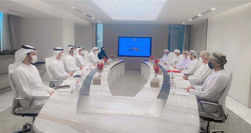 “اليوسف” يبحث تعزيز التعاون الاستثماري مع الإمارات