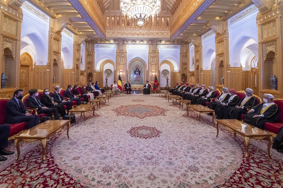 جلالة السلطان يعقد جلسة مباحثات رسمية مع ملك البلجيكيين