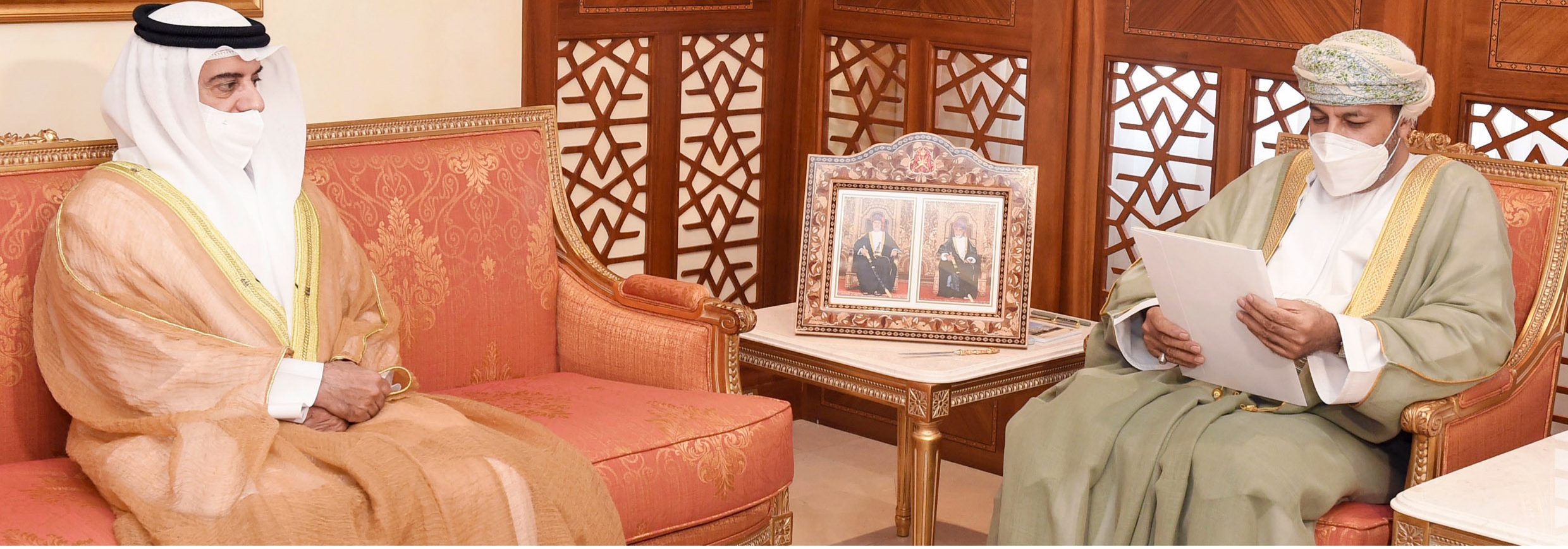 السيد وزير الداخلية يتسلم رسالة خطية من نظيره الإماراتي