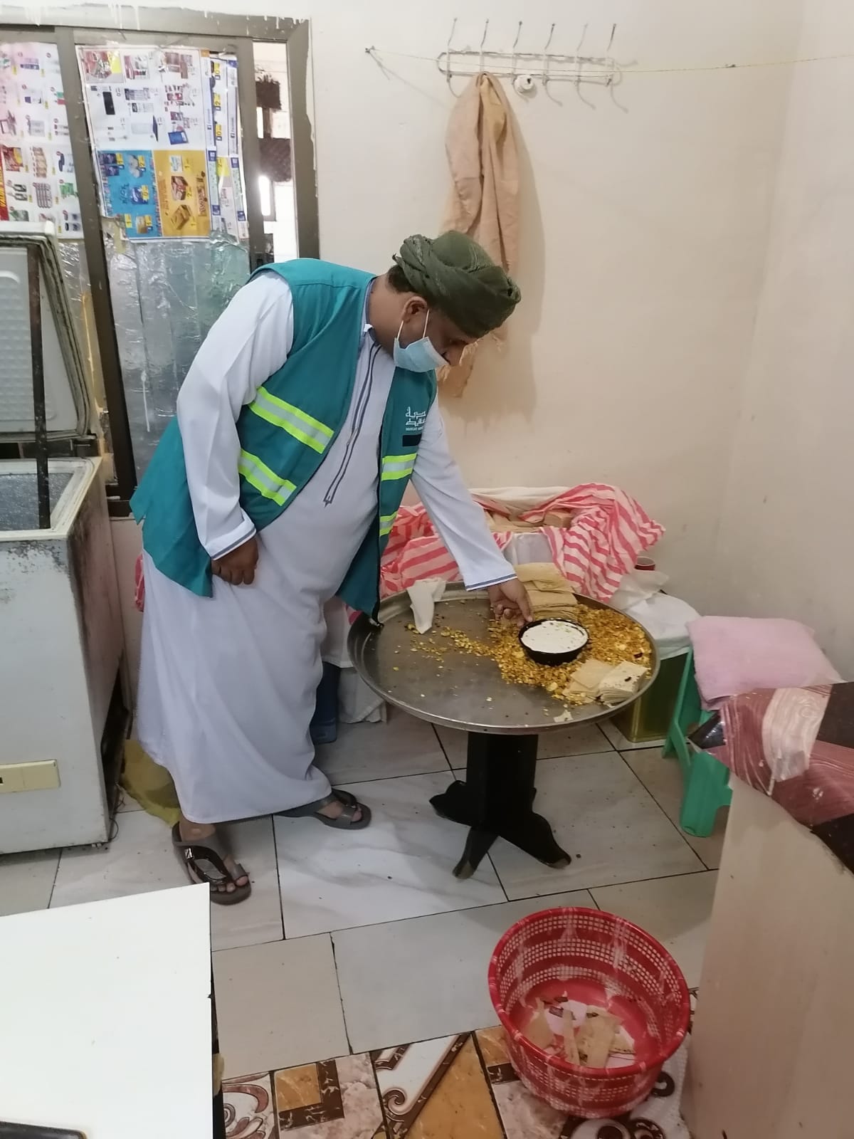 لهذا السبب.. مداهمة منزل في السيب