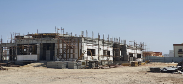 مواصلة تنفيذ مشروع المركز الصحي الجديد بالعامرات