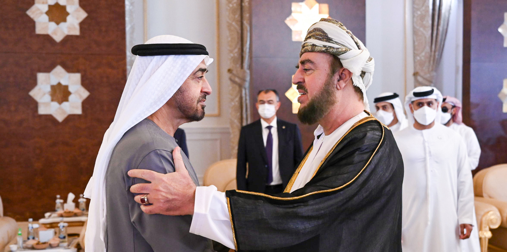 السيد أسعد يقدّم التعازي بأبوظبي في وفاة الشيخ خليفة بن زايد