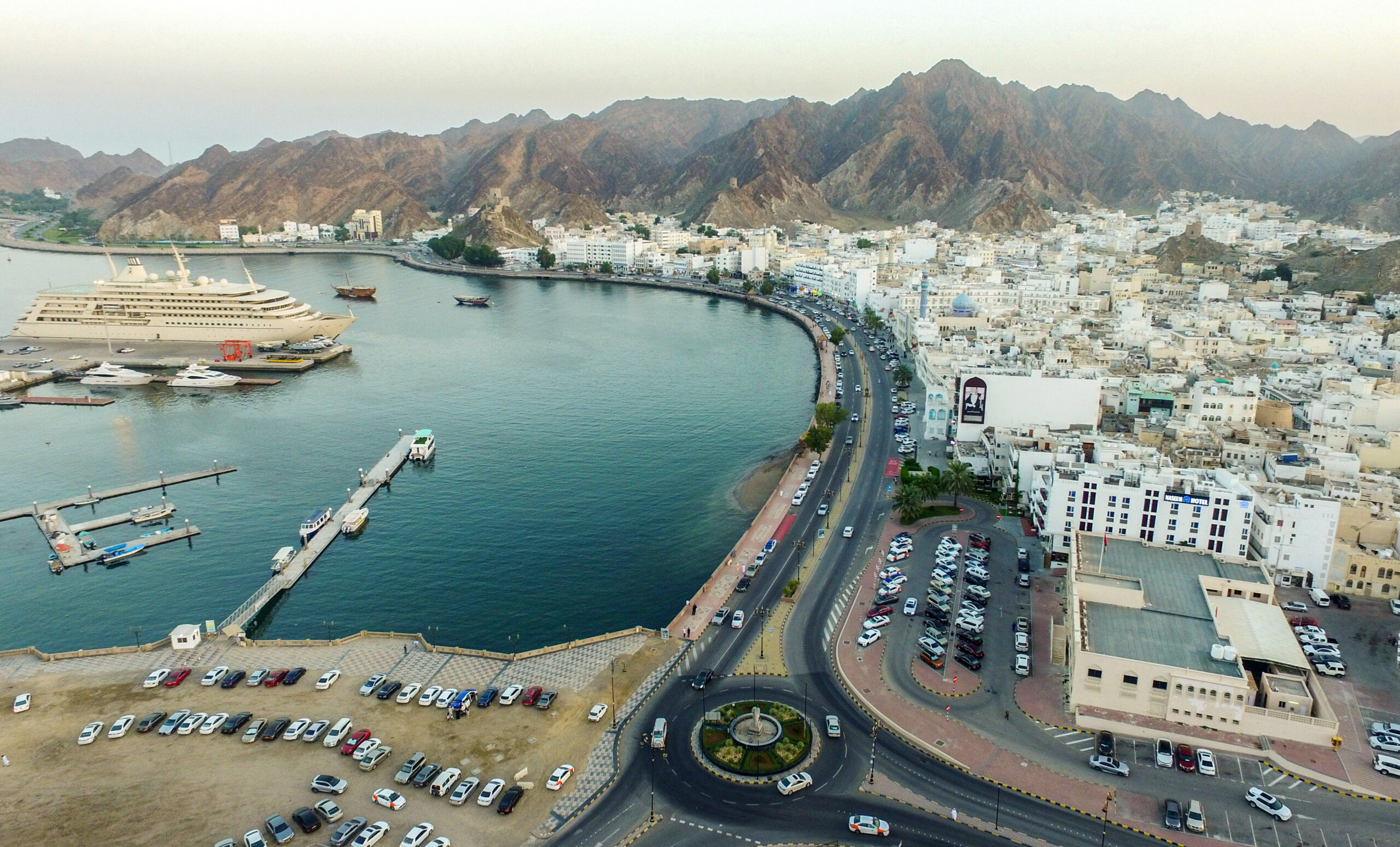 المجالس البلدية.. آمال وتطلعات لتنمية المحافظات