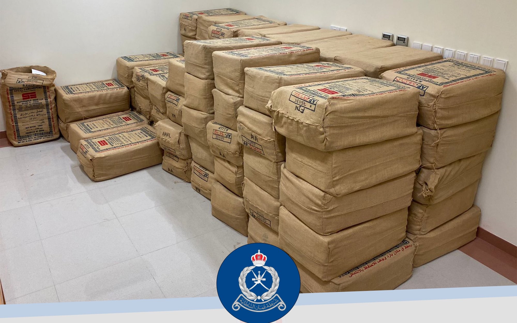 ضبط كميات كبيرة من مشتقات التبغ الممنوعة في جنوب الشرقية