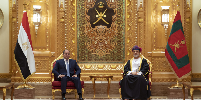 جلالة السلطان والرئيس المصري يعقدان جلسة مباحثات رسمية