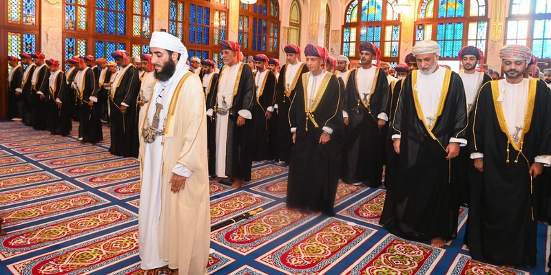 سلطنة عُمان تحتفل بأول أيام عيد الأضحى المبارك
