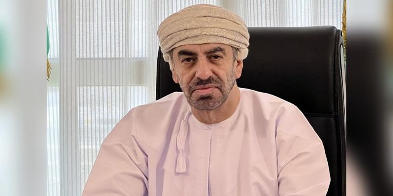 سفير سلطنة عمان في أبوظبي: زيارة رئيس دولة الإمارات تعمق العلاقات والتعاون في جميع المجالات