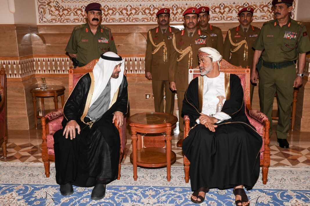 بث مباشر مراسم استقبال الشيخ محمد بن زايد
