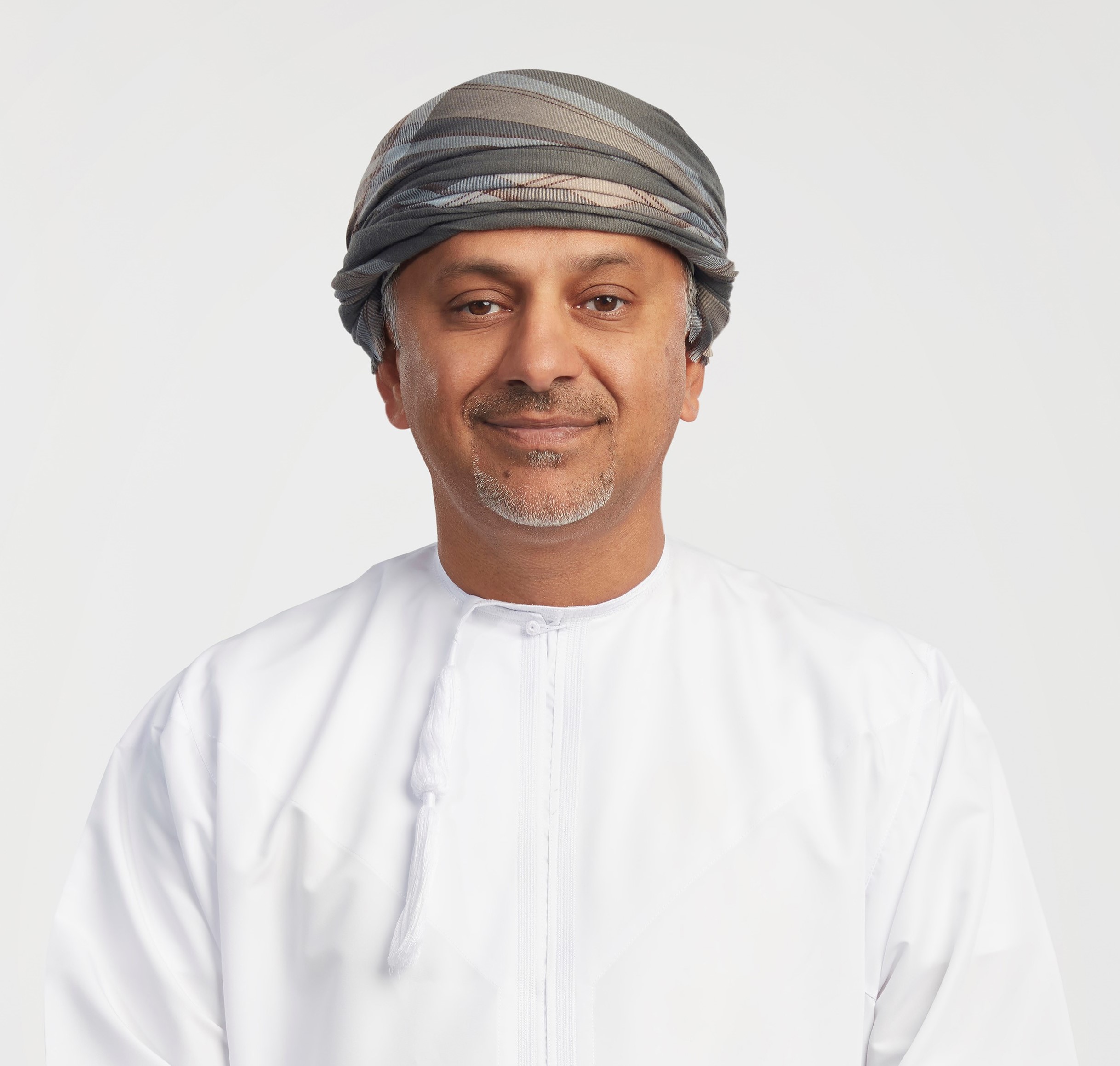 بنك مسقط يقدم عروضا مميزة لحاملي البطاقات الائتمانية ولمستخدمي الإنترنت والهاتف النقال