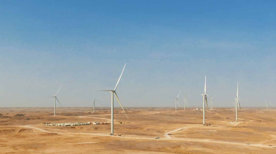 مشروعات الطاقة المتجددة في ظفار.. خطوات نحو  بيئة نظيفة