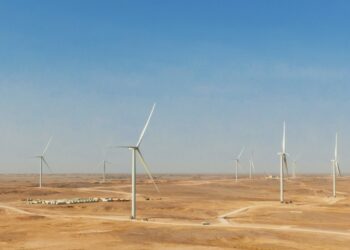 مشروعات الطاقة المتجددة في ظفار.. خطوات نحو  بيئة نظيفة