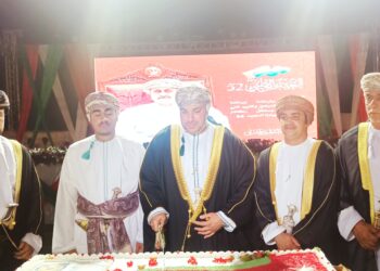السيد محافظ ظفار يقيم حفل استقبال بمناسبة العيد الوطني المجيد