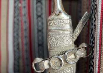 إدراج الخنجر العماني وحِداء الإبل باليونسكو
