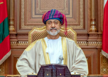 جلالةُ السُّلطان يتلقّى التهاني من عددٍ من المسؤولين بمناسبة العيد الوطني الـ52 المجيد