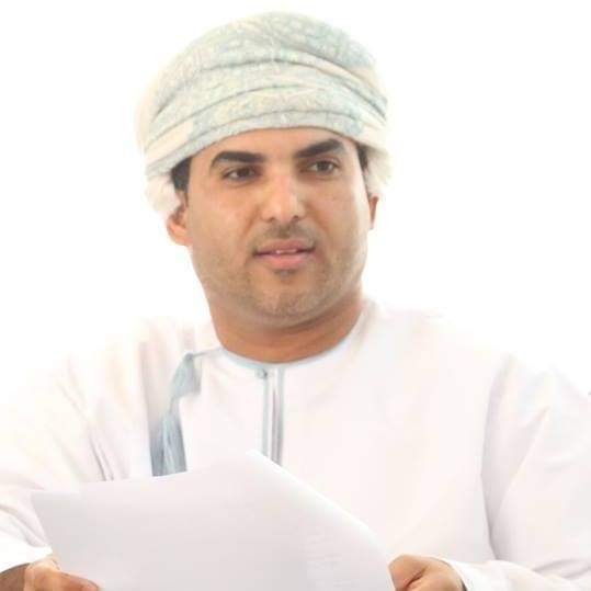 الشاعر طاهر العميري.. تجربة متفردة في التعامل مع المفردة الشعبية