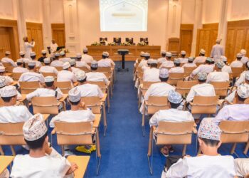 56 متسابقا يتنافسون في التصفيات النهائية لمسابقة السُّلطان قابوس للقرآن الكريم