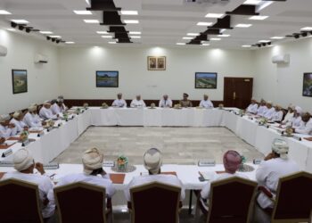 مناقشة برنامج الأنشطة والفعاليات لمهرجان الداخلية السنوي