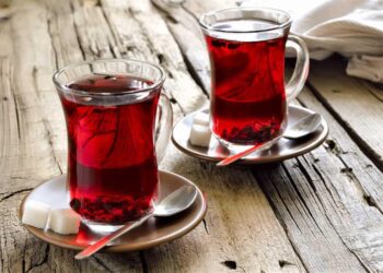 هل تعلم مدى تأثير شرب الشاي على الذاكرة؟.. كوبان يوميا يفعلان هذا الأمر