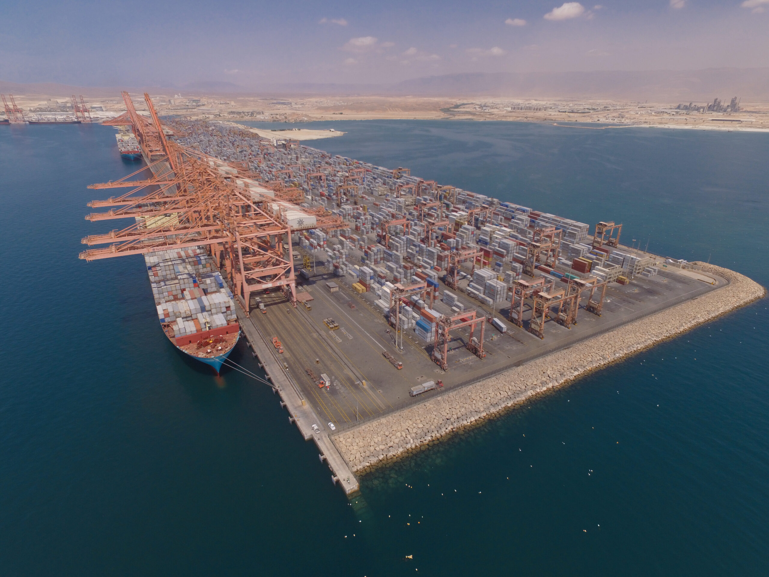 الإيرادات العامة للدولة تسجل 2.98 مليار ريال بنهاية الربع الأول 