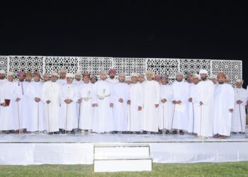 بنك مسقط يفتتح مشروع ملعب فريق الكفاح بولاية السويق ضمن برنامج “الملاعب الخضراء”