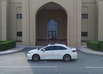 مقطع مرئي أوضح مخالفته.. استيقاف سائق مركبة في مسقط