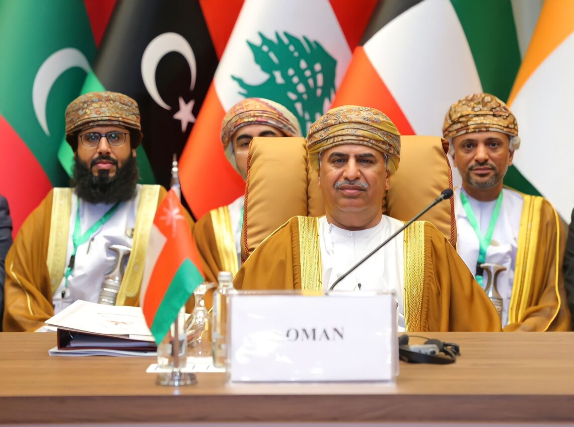 رئيس “جهاز الرقابة” يستعرض في إجتماع وزاري جهود سلطنة عُمان في مكافحة الفساد