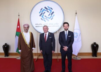 بتكليفٍ سامٍ.. السيد وزير الخارجية يترأس وفد سلطنة عُمان في مؤتمر بغداد للتعاون والشراكة