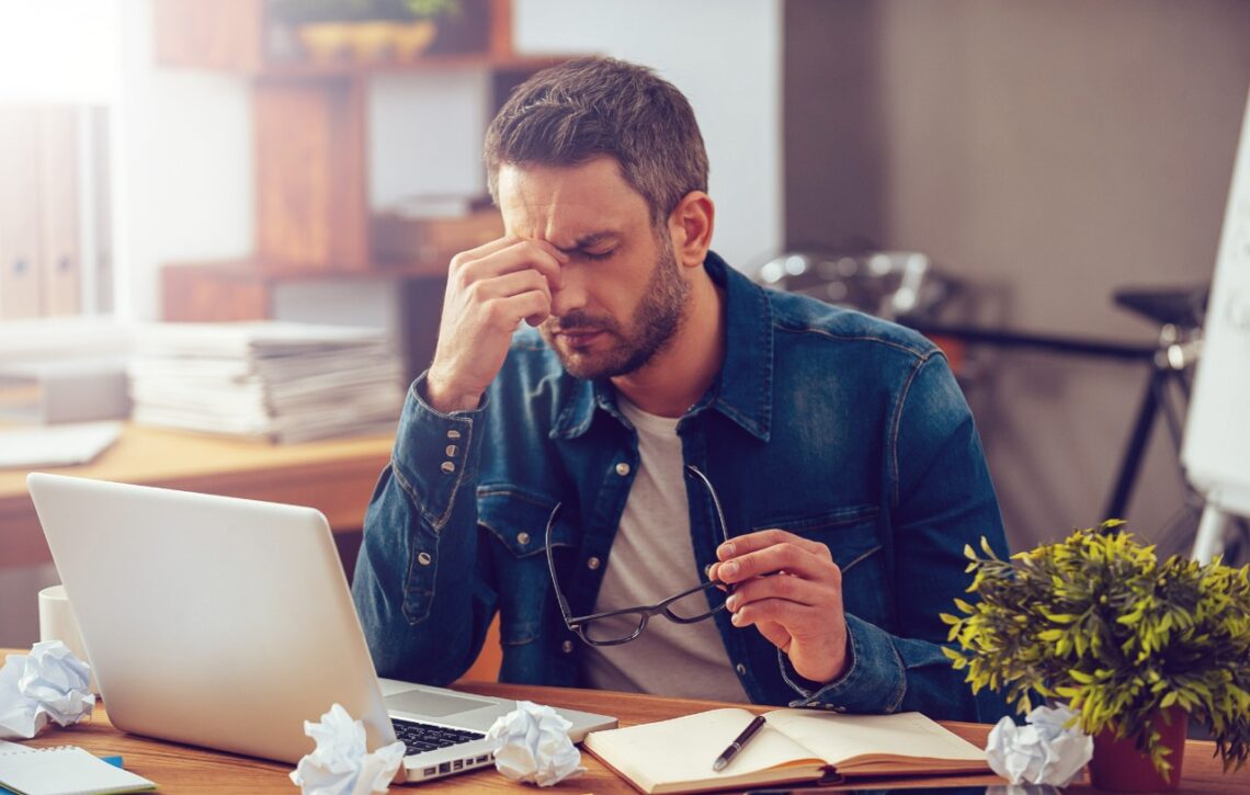 العمل من المنزل له إيجابيات.. لكن هل تعرف مخاطره؟